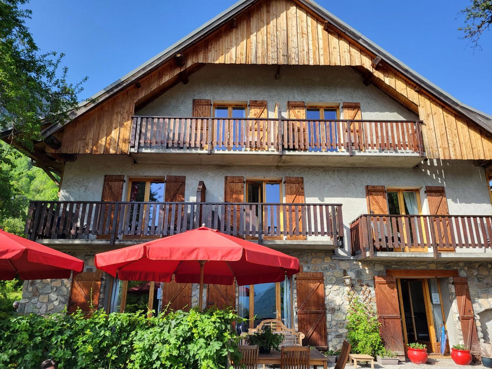 ווז'אני Chalet Solneige מראה חיצוני תמונה